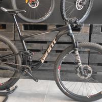 GIANT ANTHEM ADVANCED PRO 1 2021