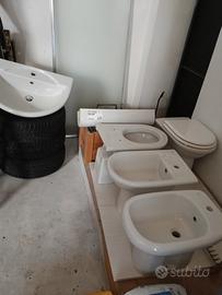 n.2 bidet,2 wc,1 lavabo Ideal standard 