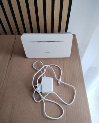 Modem Huawei 4G Router 3 Pro B535-235