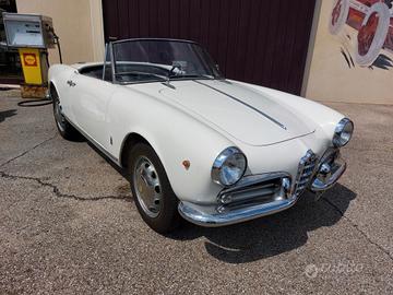 Alfa Romeo Giulietta Spider 1300 del 1960 (la seco
