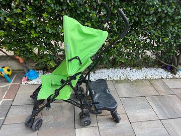 Passeggino leggero con pedana