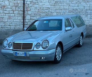 Auto Funebre Mercedes Benz E230