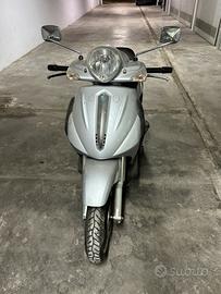 Piaggio Beverly 500