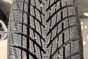 Gomme invernali 99% 195/65 R15 91T+Cerchi