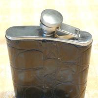 FIASCHETTA TASCABILE PER LIQUORI IN ACCIAO USATA