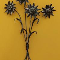 Stelle Alpine in ferro battuto 