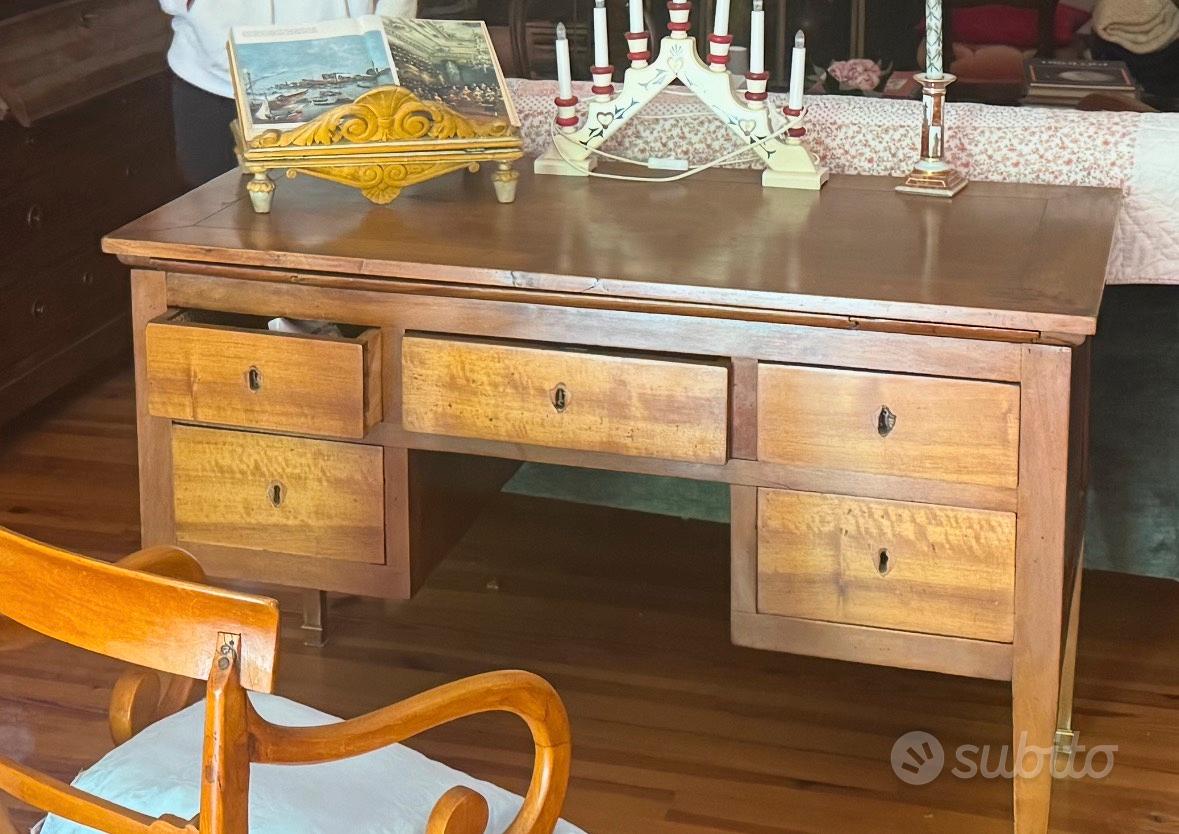 Scrivanie antiche Mobili usati