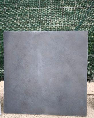 Piastrelle in pietra naturale