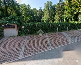POSTO AUTO A REGGIO NELL'EMILIA