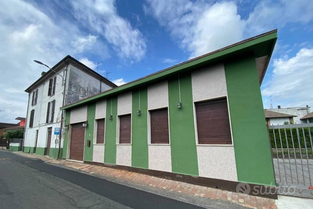 Immobile in asta di 169 m² con 3 locali a Voghera - Vista 2