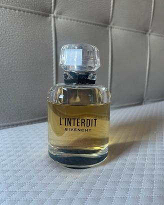 Interdit Givenchy