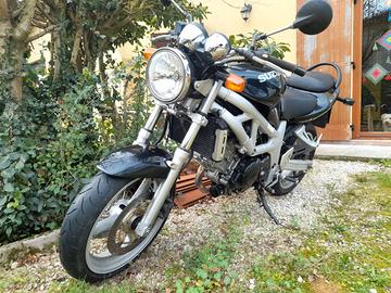 Moto usata poco - 28.000 Km - Adatta principianti