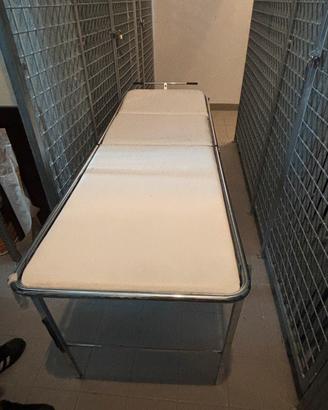 Lettino per massaggi piu lampada