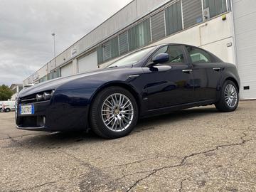 Alfa Romeo 159 1750 TBi Distinctive