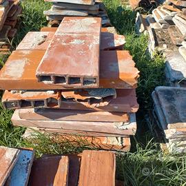 Tavelloni in laterizio