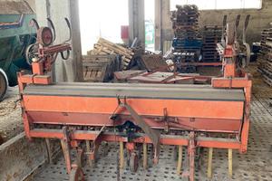 Sarchiatrice/rincalzatrice mais