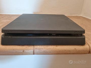 Ps4 slim con 2  controller Joystick