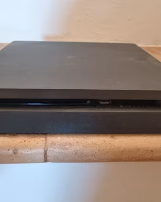Ps4 slim con 2  controller Joystick