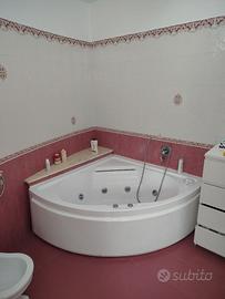 Vasca idromassaggio 140 x 140