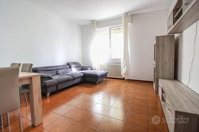 3 LOCALI A CARPI