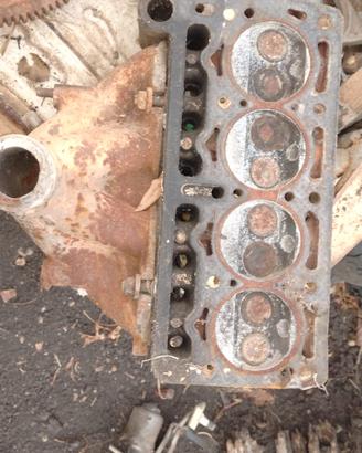 testata fiat 127 .900