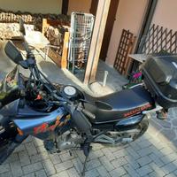 Honda NX 650 Dominator - 1993