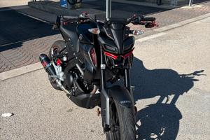 YAMAHA MT-125
