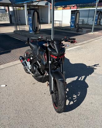 YAMAHA MT-125