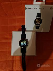 Smartwatch Huawei GT5 41mm nero + accessori