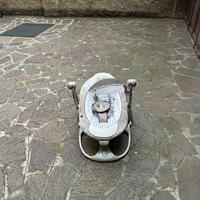 Dondolo elettrico per neonati