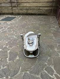 Dondolo elettrico per neonati