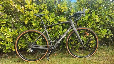 Bicicletta gravel Specialized Diverge Expert