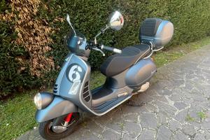 Piaggio vespa 6 giorni gts 300