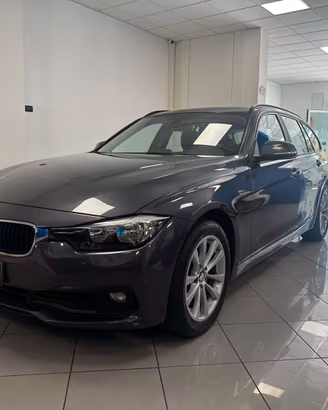 Bmw 320d xDrive Touring Business Advantage
