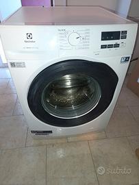 lavatrice Electrolux sensicare 9kg 