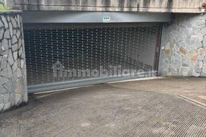 Garage coperto, Centro Cesana Brianza