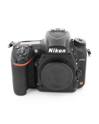 Nikon D750