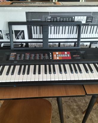 Tastiera elettronica Yamaha psr f51