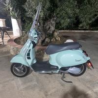 Vespa 300 gts