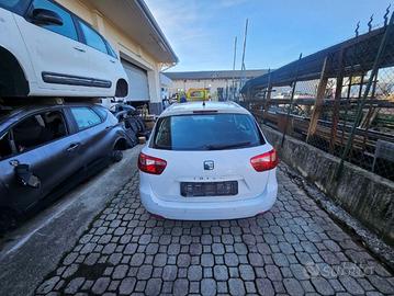 PARAURTI POSTERIORE SEAT IBIZA 6J ST ANNO 2012