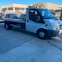 Carroattrezzi Ford