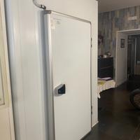 Banconi e attrezzature Pescheria