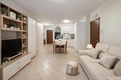 3 LOCALI A ROMANO DI LOMBARDIA