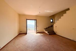 Villa a schiera Acuto [V3022VRG]