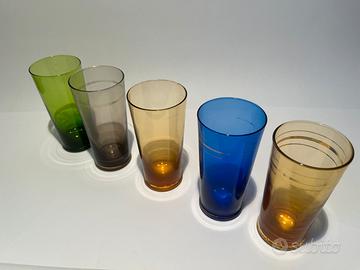 5 bicchieri vintage in vetro