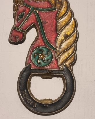 apribottiglie testa cavallo