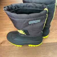 scarponi montagna ragazzo