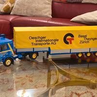 Volvo F12 Transporte AG Zurich - Ixo Altaya 1/43