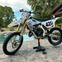 Husqvarna da cross