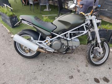 Monster 600 anno 2000